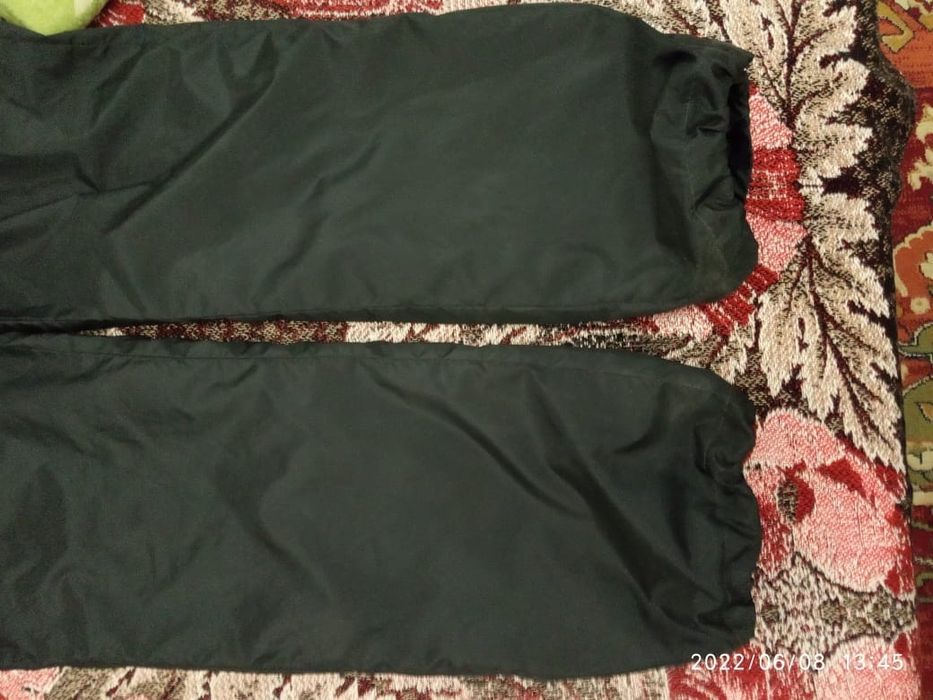 Спортивные штаны