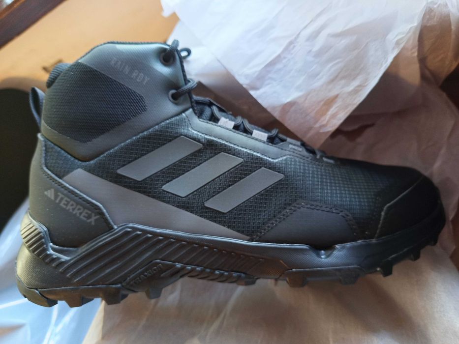 Adidas Terrex East rail