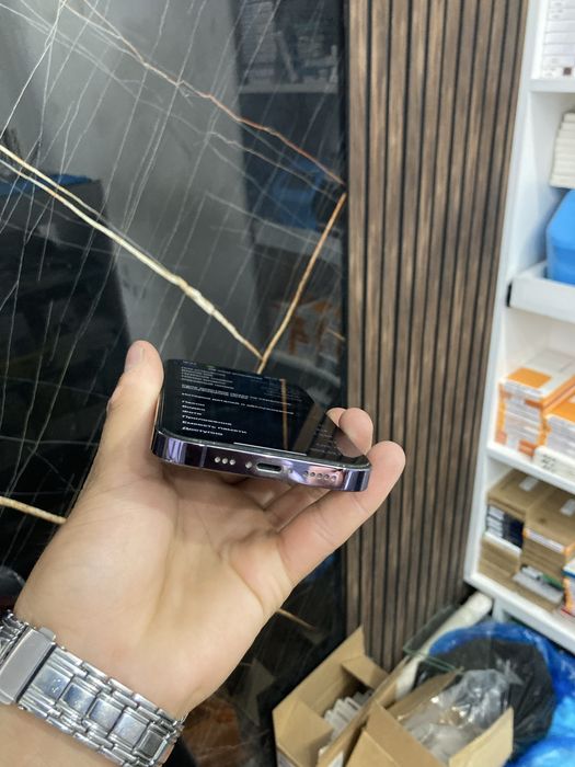 iPhone 14 pro ..