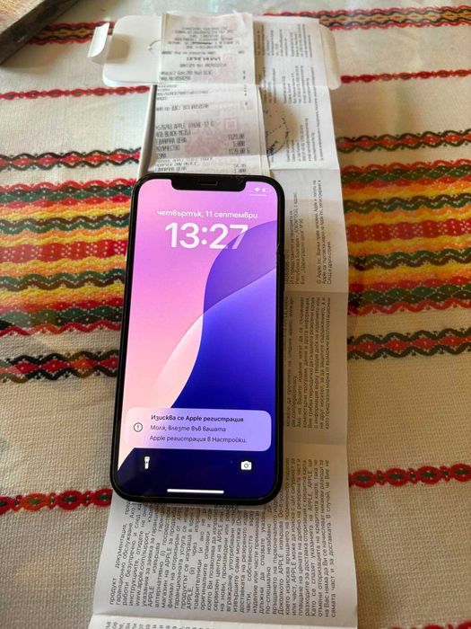 Продавам телефон iPhone