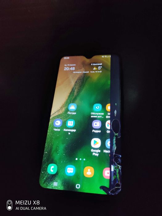 Продам Самсунг а10