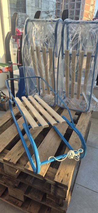 Метална детска шейна синя