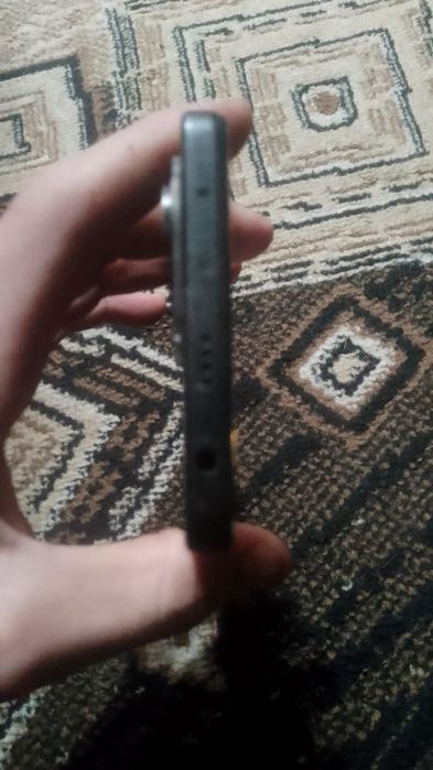 Продам Poco x5 pro 5g