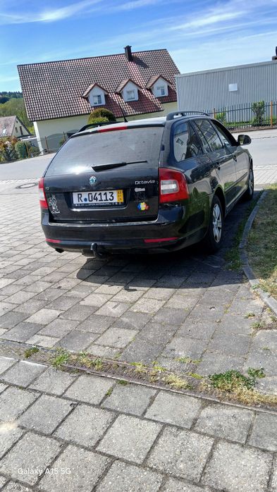 Skoda Octavia 2   1.6 TDI