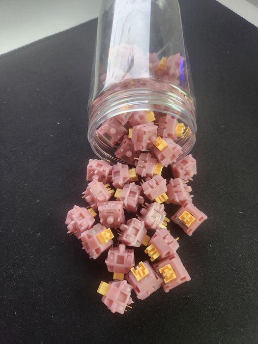 50 switchuri Outemu Silent Peach v3