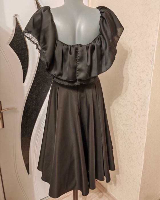 Дамска, официална рокля