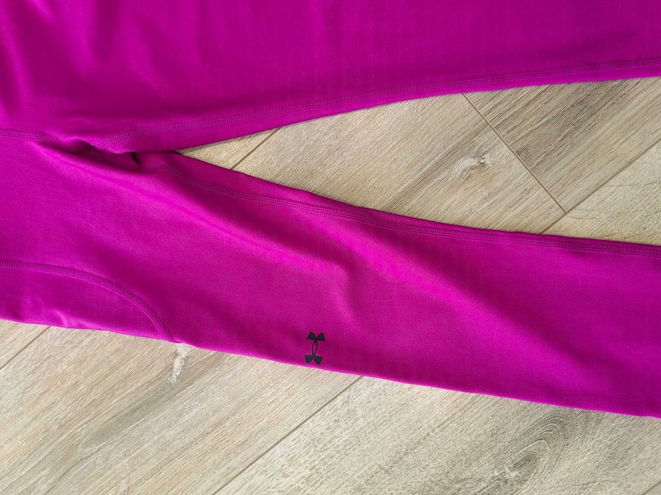 Оригинален клин Under Armour, xs размер като нов