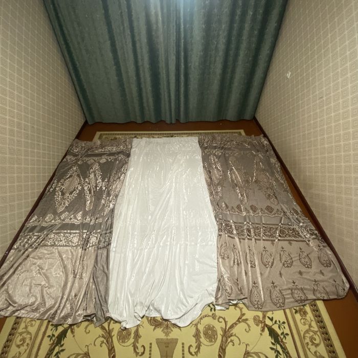 Продам шторы б/у