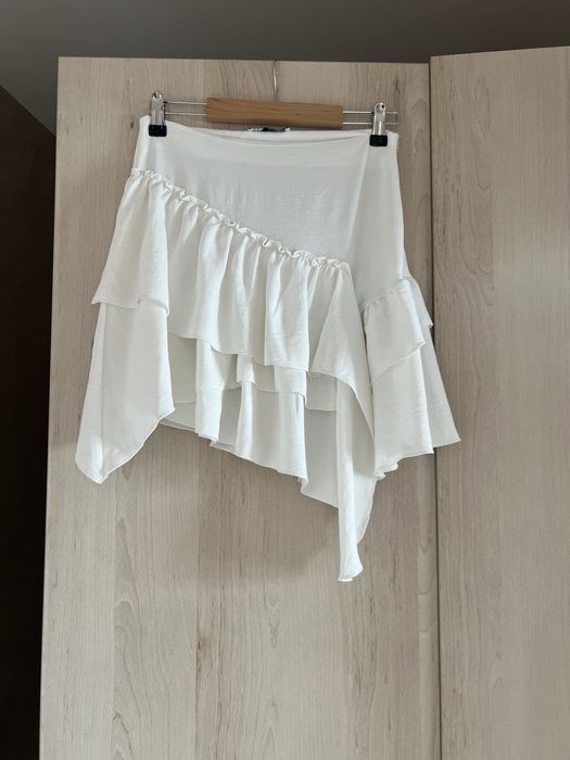 Бяла асиметрична пола Zara