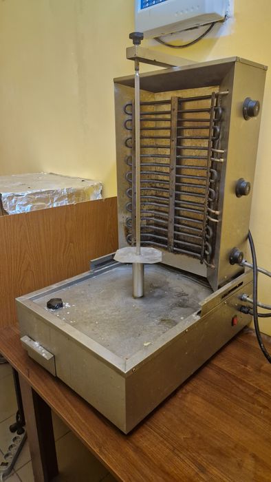 Вертель для мясо, регулятор.