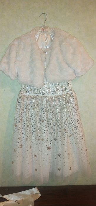 Платья  нарядные