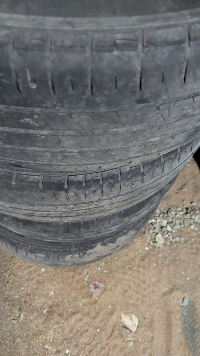Продам шины R16 комплект