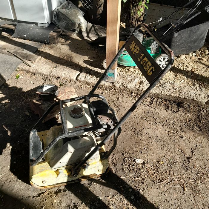 Compactor Wacker  cu motor HONDA pe benzină