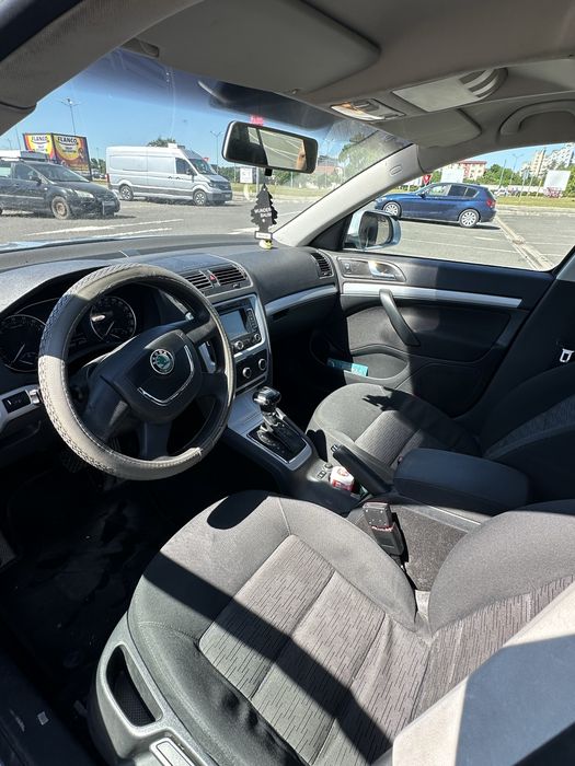 Vand Skoda Octavia 2 facelift 2011, 1.6 tdi, DSG automata