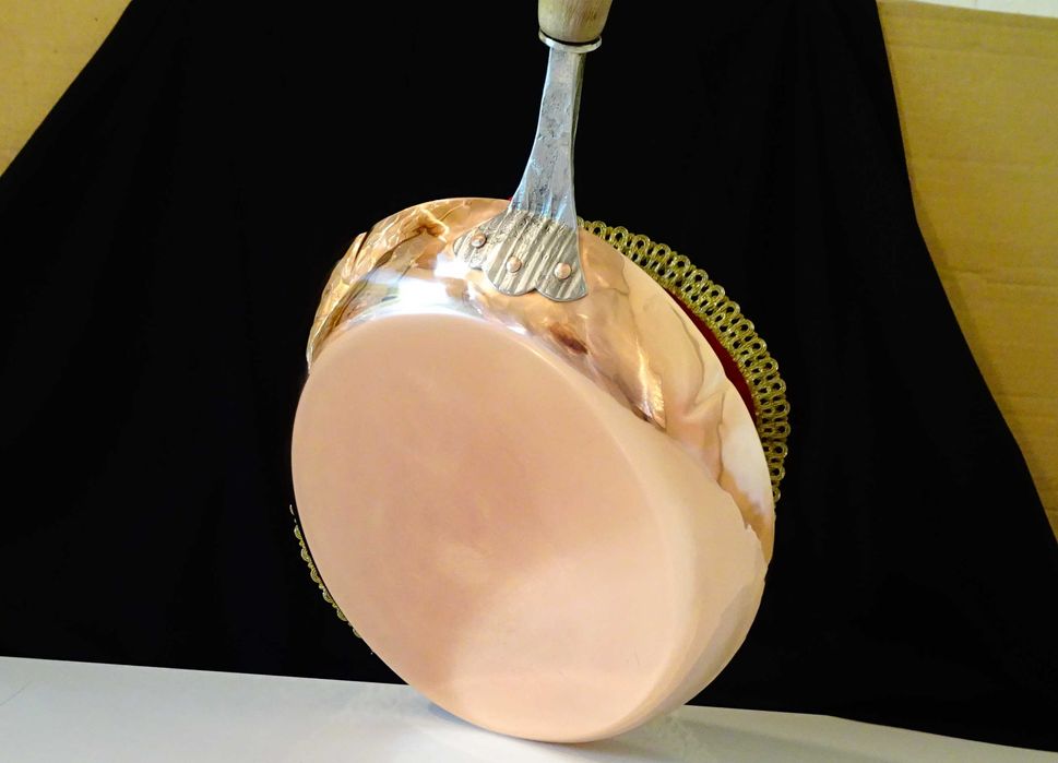 Швейцарски меден тиган за риба,маркиран.