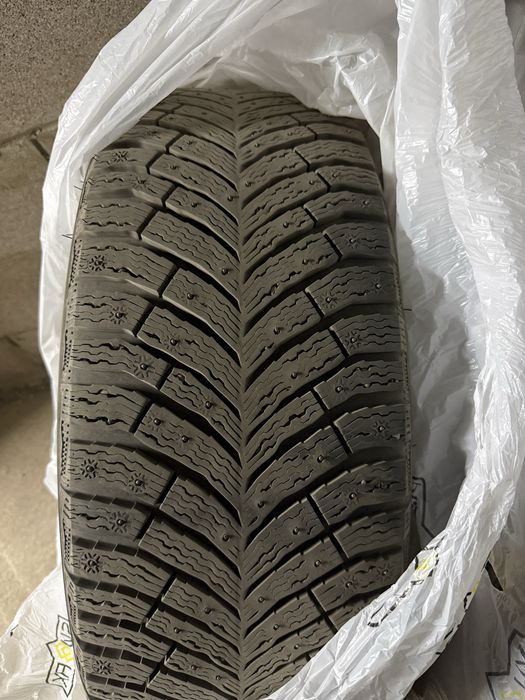 Продаю резину Michelin с дисками