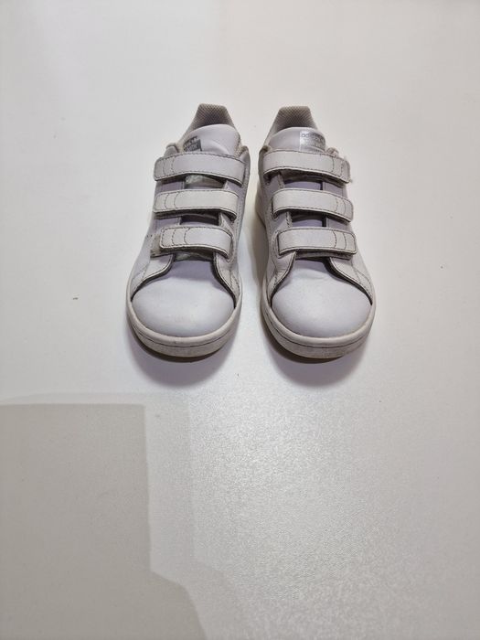 Încălțăminte Adidas 31 1/2 de fetițe