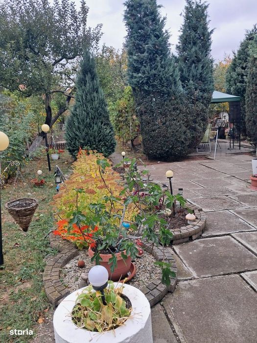 Apartament la casa de inchiriat