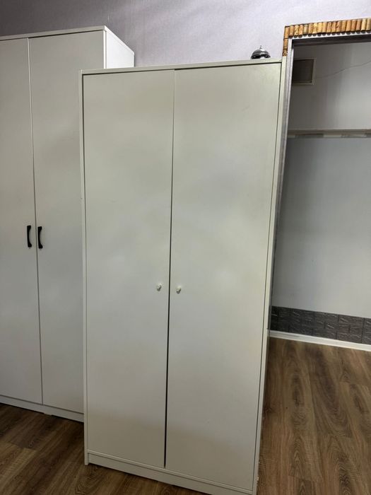 Шкафы, журнальные столики