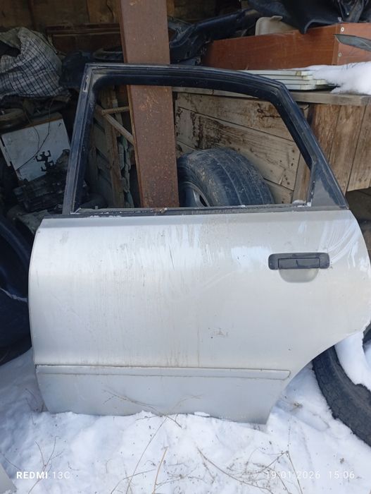 Капот ,двери,и пер бампер на Ауди а4