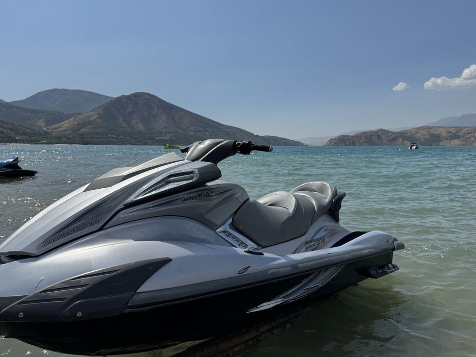 Gidrosikl yamaha 1800 crusier