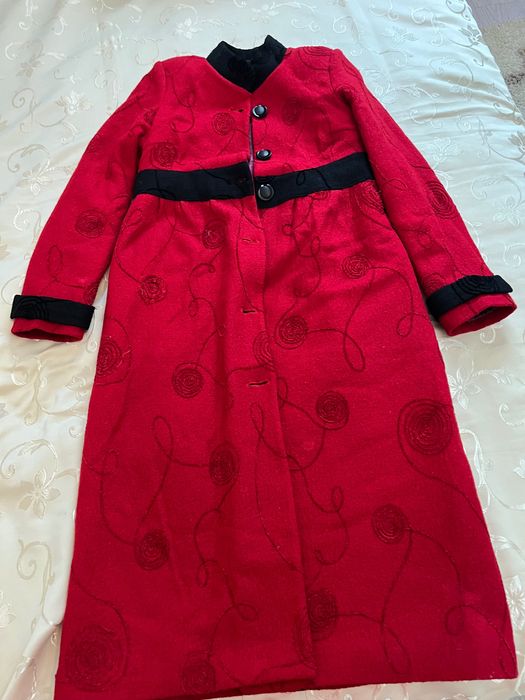 Продается пальто