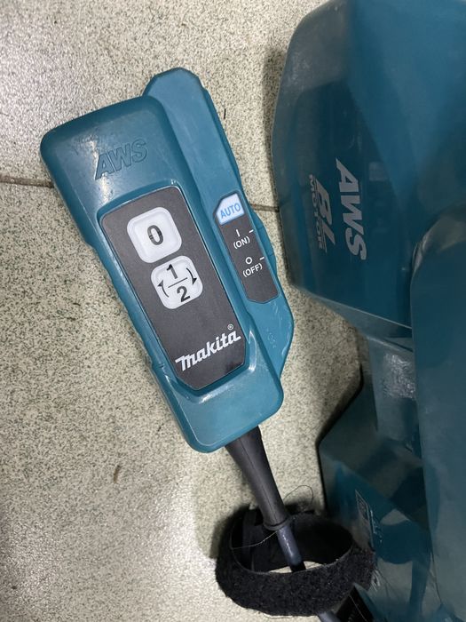 Гръбна безчеткова 36V прахосмукачка MAKITA DVC 665