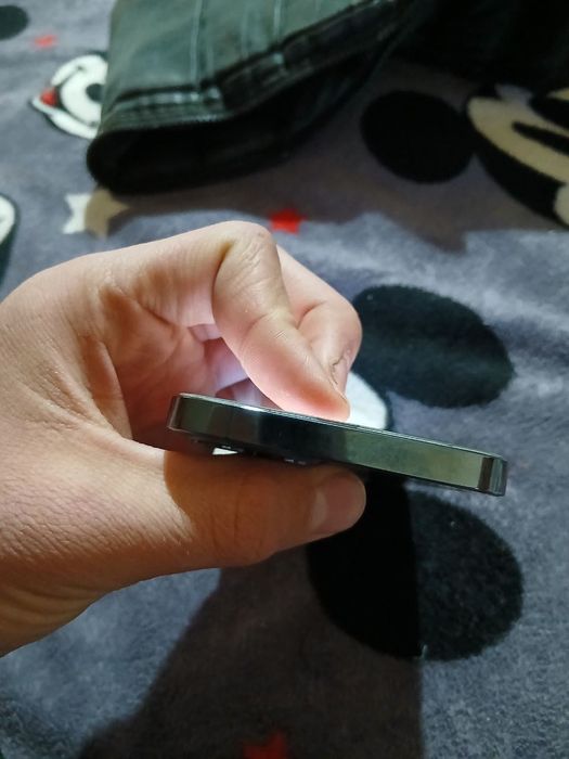 Iphone12pro ideal holata