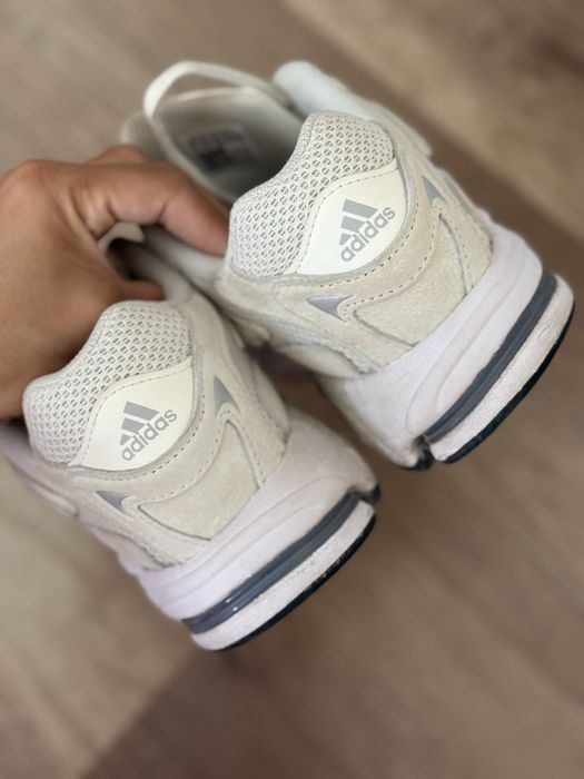 Дамски маратонки/Спортни обувки Adidas