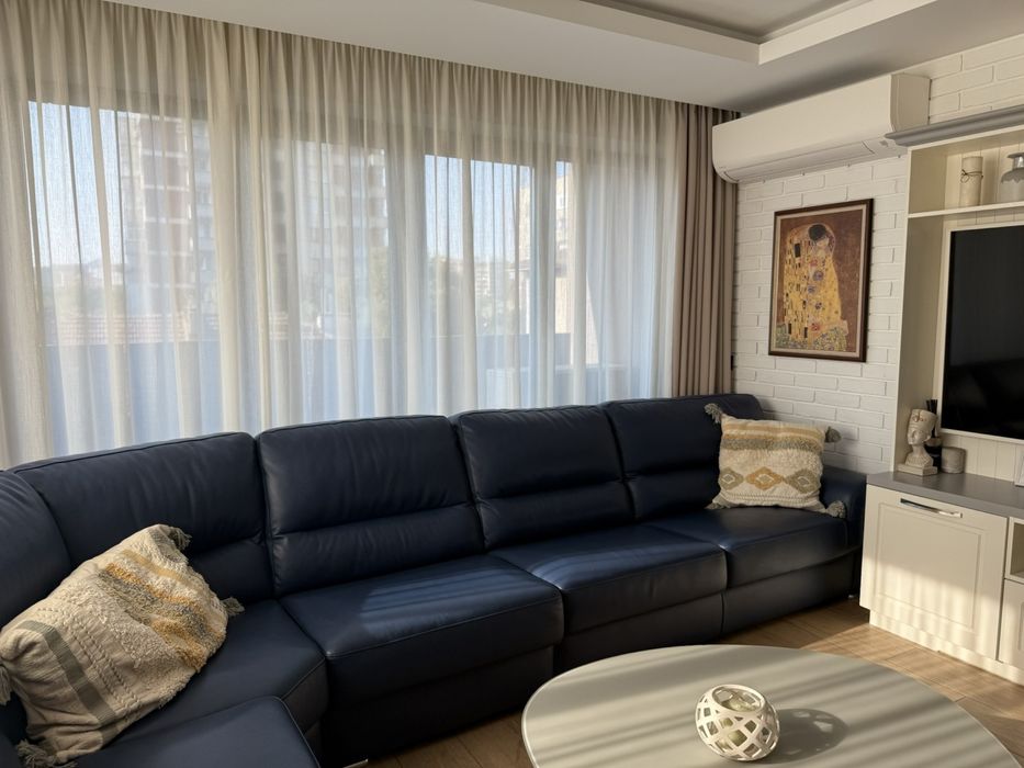 Модулен ъглов диван – 4 модула, естествена кожа + Маса