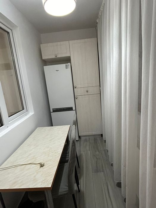 Garsoniera de închiriat Militari Residence