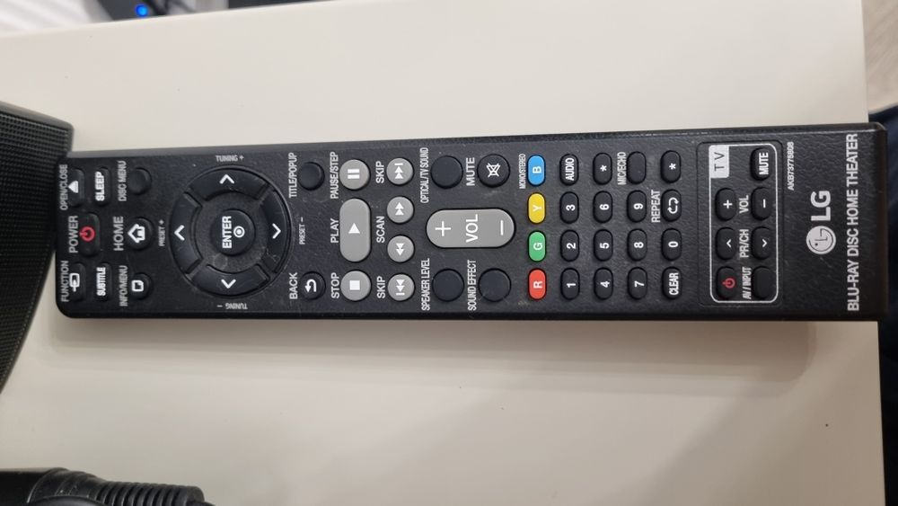 Домашний кинотеатр blu-ray проигрыватель LG