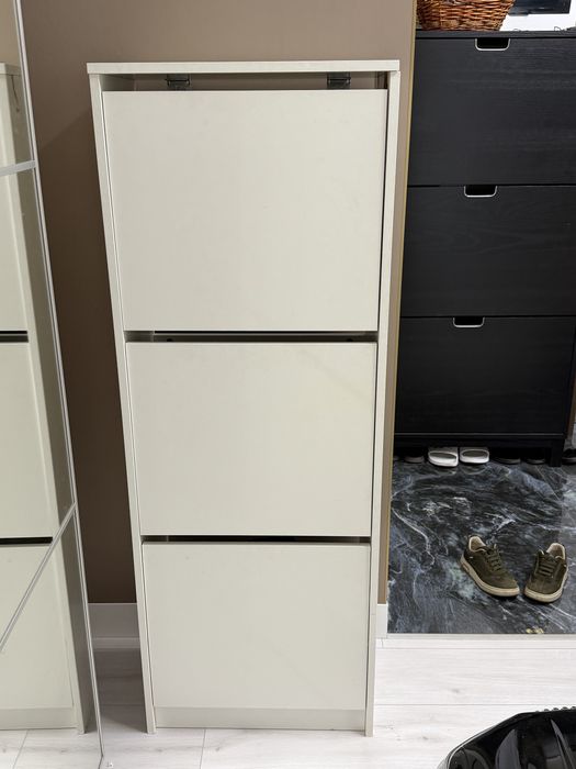 Продам Обувница IKEA
