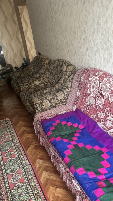 Диван и 2кресло.