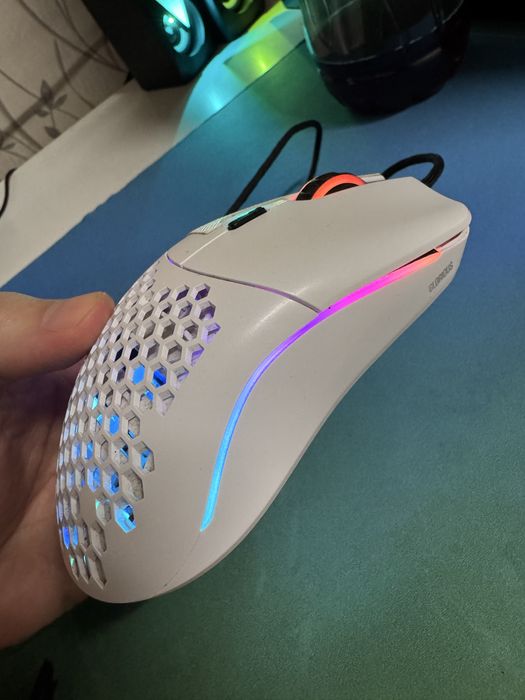 Мишка Glorious model o + mouse bungee