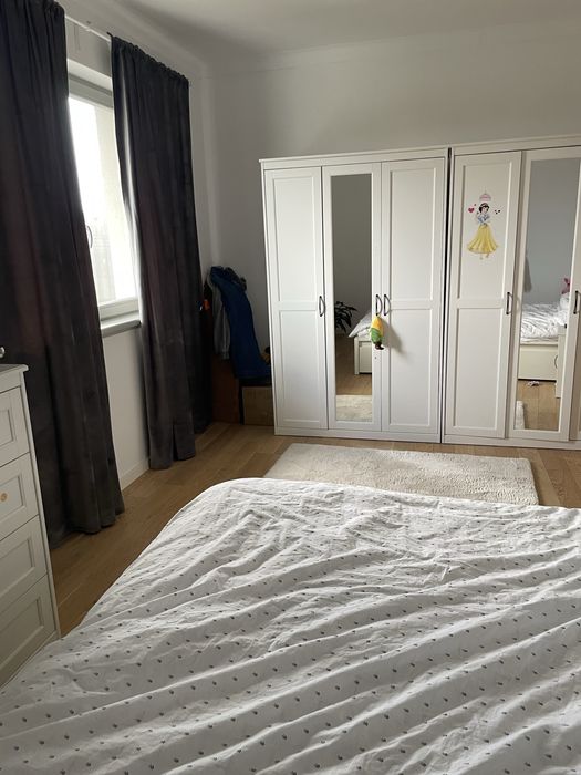 Inchiriez apartament