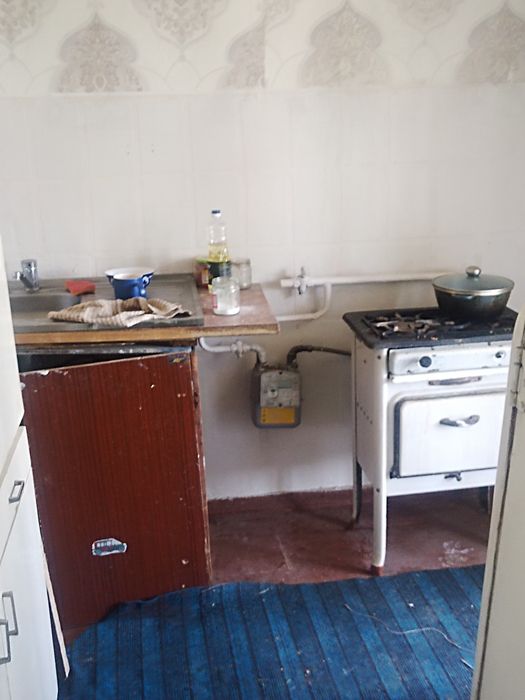 Бус. Тум. ЧАРВАК шахар Беш-тут маххалла 18.10