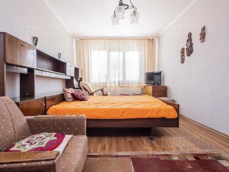 Дава се под наем Тристаен апартамент в София, Оборище - 106 кв.м за 510 € - Снимка #5