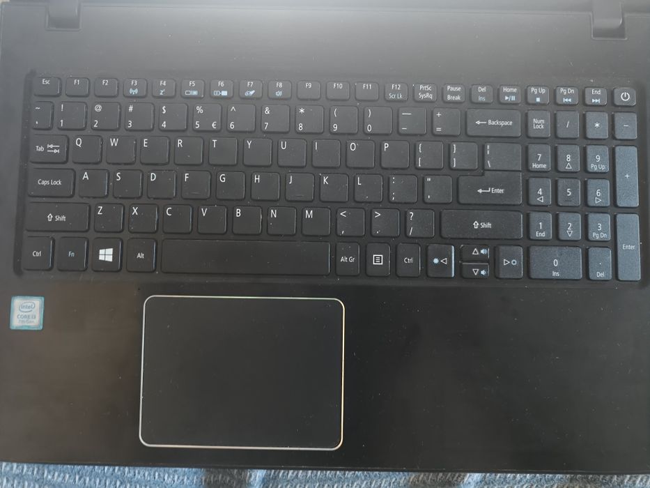 Laptop Acer aspire E5 575G Intel