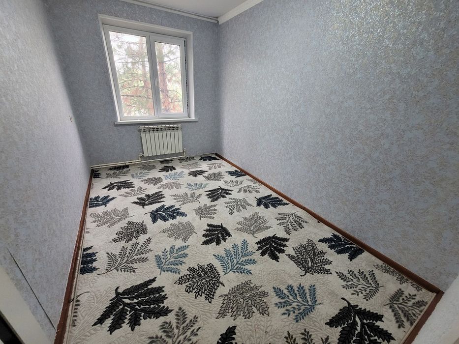 Фрунза масивда 3 хонали квартира сотилади