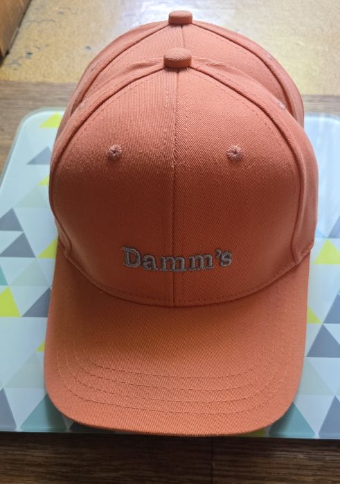 Бейсболки новые разные