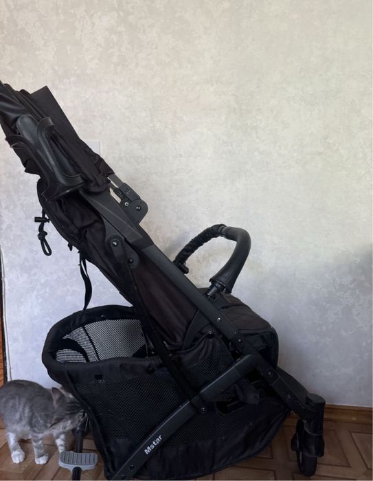 Коляска прогулочная