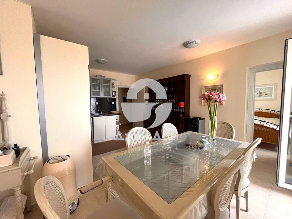 Продава се Четиристаен апартамент в Свети Влас - 123 кв.м за 1431 €/кв.м - Снимка #4