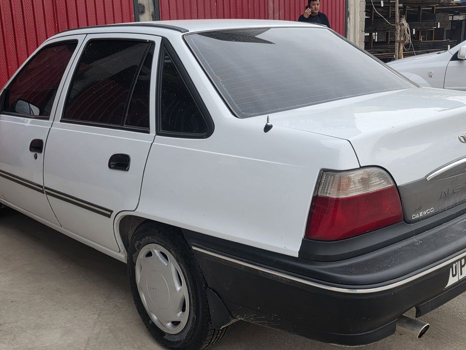 Nexia 1 2001-yil kraska petno bor