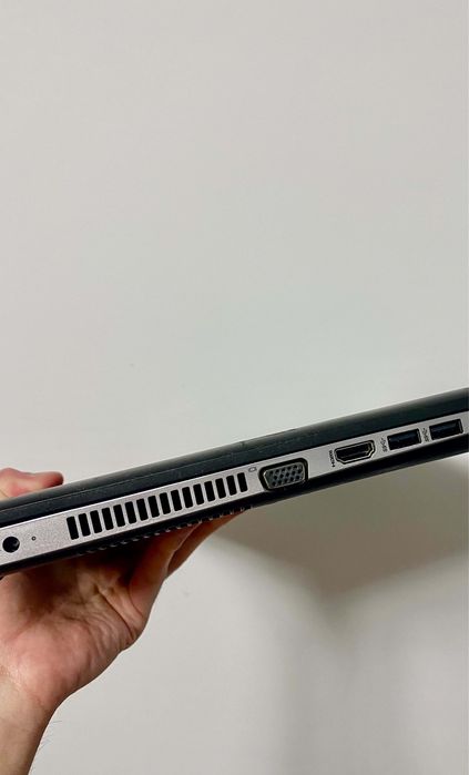 HP ProBook 470 G3 | 17.3" | Baterie 2.5h | i5 Gen 6 | 8GB RAM | Radeon