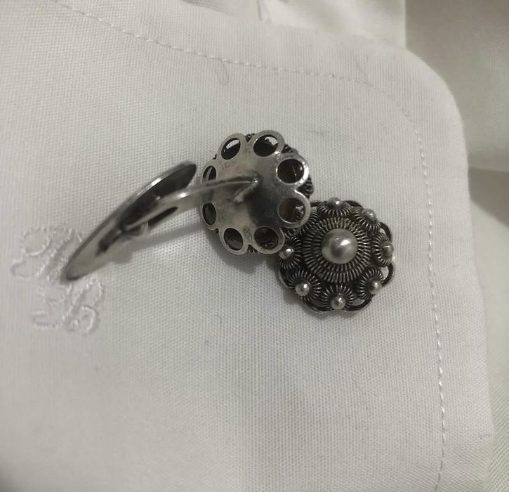 Butoni de cămașă din argint, filigran