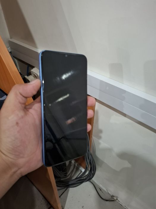 Oppo telefon sotiladi 64 gb