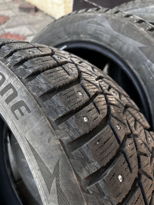 Bridgestone зимние шины 225/55/18