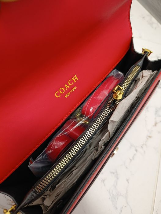 Дамска чанта COACH TABBY 20 BAG, червена