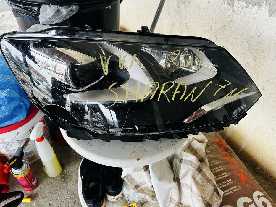 Десен фар VW Scharan 7N -23”